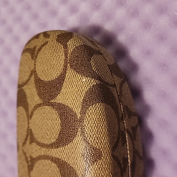 Coach eyeglasses/sunglasses case - Picture 4 of 12